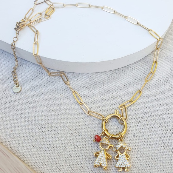 New 18k Gold Plated Boy and Girll Necklace - Picture 1 of 3